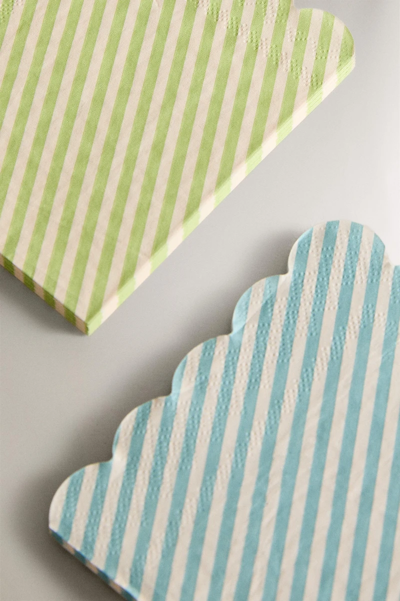 LOT SERVIETTES DE TABLE PAPIER RAYURES (LOT DE 30)