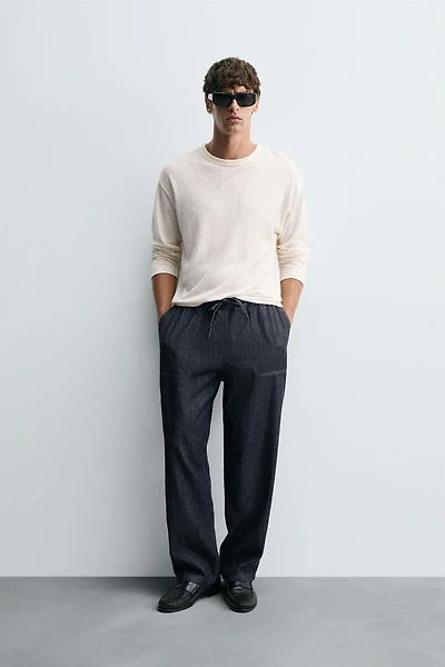 RELAXED FIT JOGGER JEANS