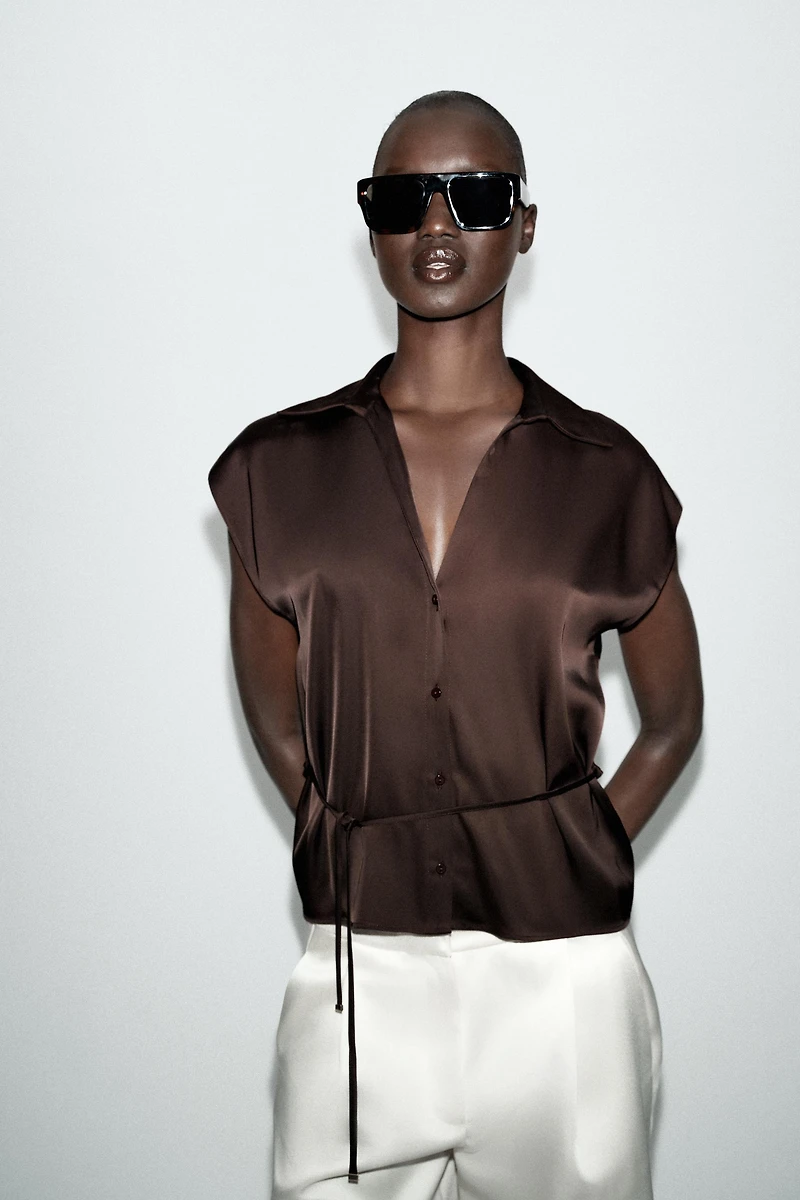 BELTED SATIN EFFECT SLEEVELESS SHIRT