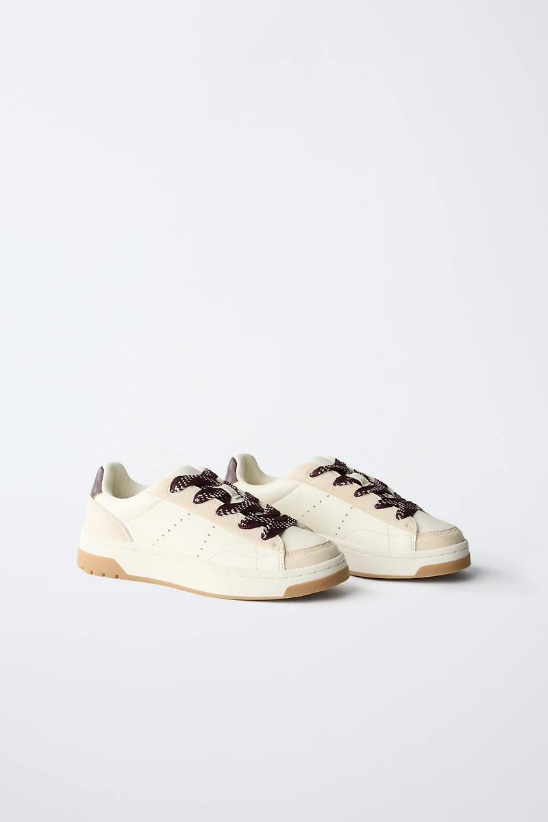 TENNIS SKATE