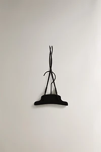 CINTRE MÉTALLIQUE PLIABLE