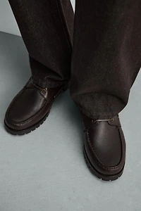 CHAUSSURES BATEAU EN CUIR