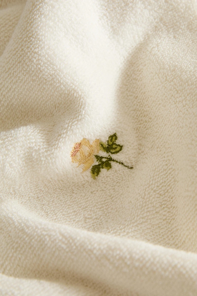 BATH TOWEL WITH FLORAL EMBROIDERY