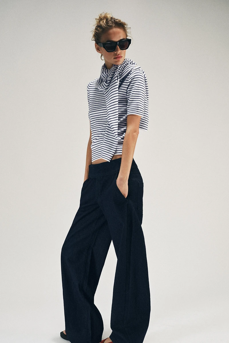 STRIPED SHORT SLEEVE KNIT JUMPER