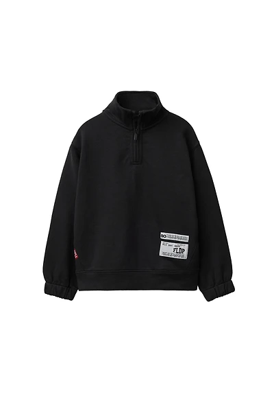 LABEL APPLIQUÉ SWEATSHIRT