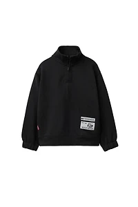LABEL APPLIQUÉ SWEATSHIRT