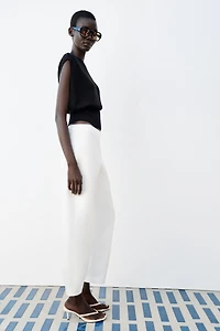FITTED WAIST KNIT TOP