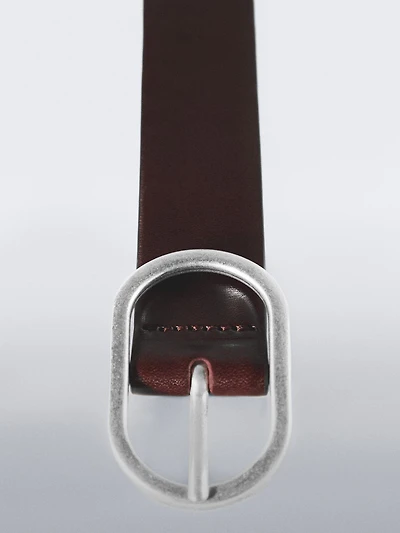 Nubuck leather belt with oval buckle