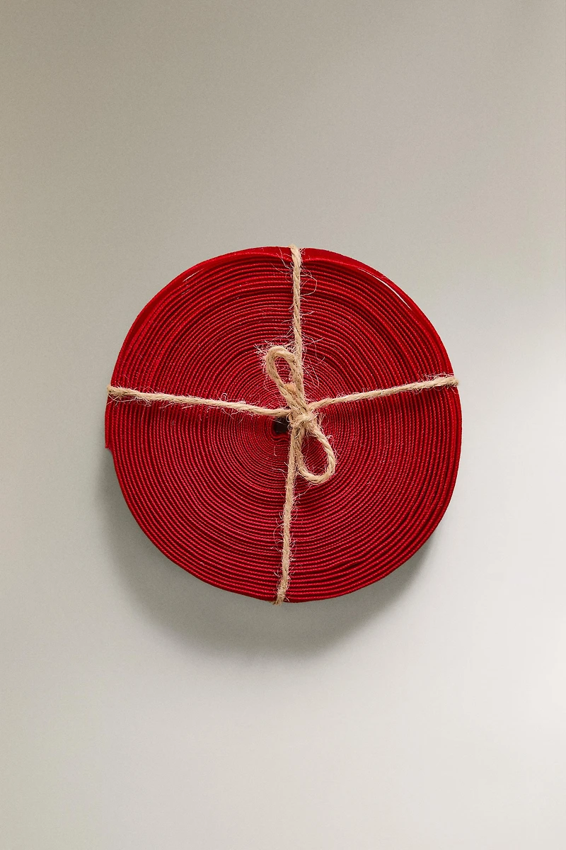 CHRISTMAS GIFT RIBBON WITH METALLIC EDGE