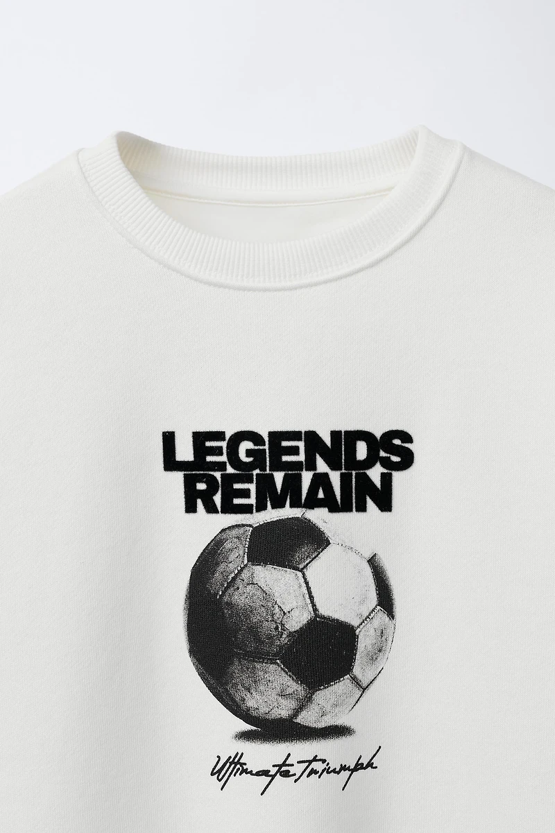 SOCCER SWEATSHIRT