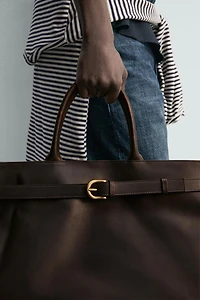 LEATHER HANDBAG