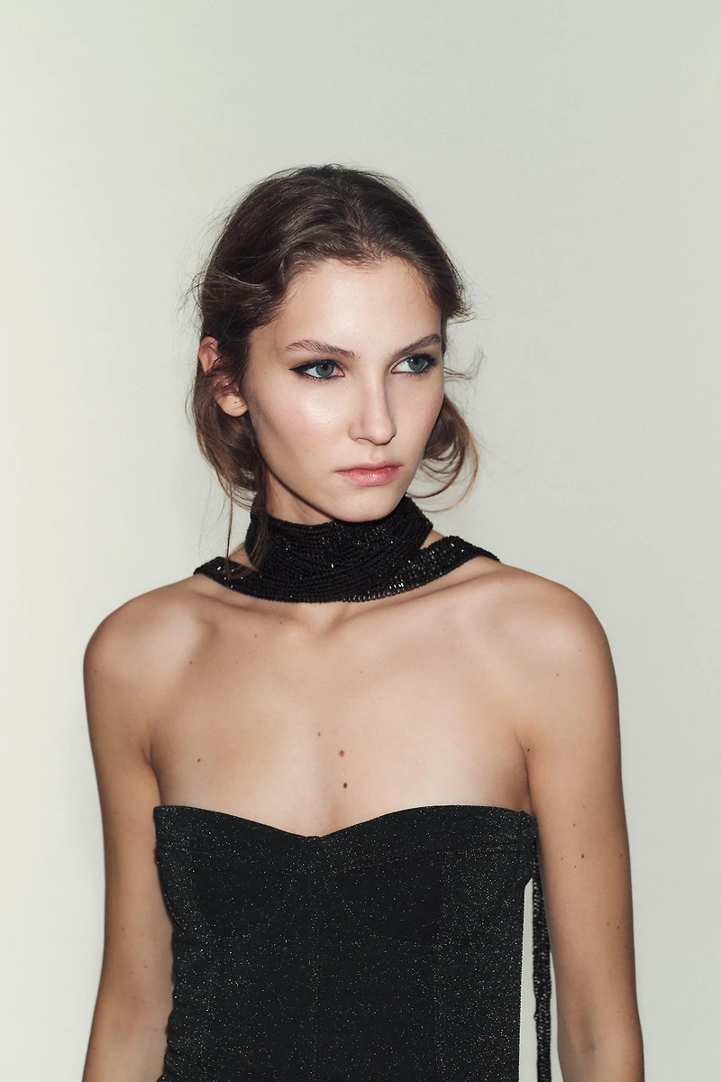 SHINY STRETCH BANDEAU TOP