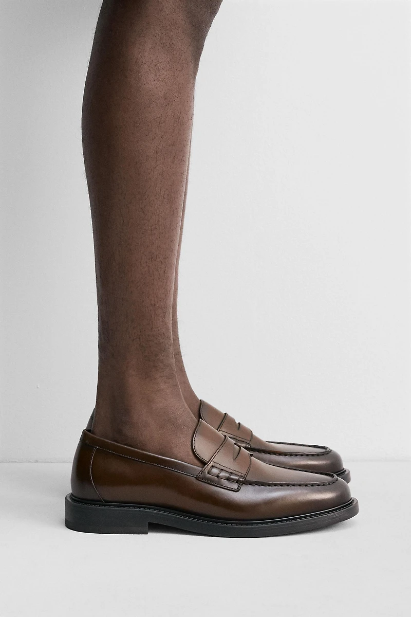 MOCASSINS EN CUIR MASQUE