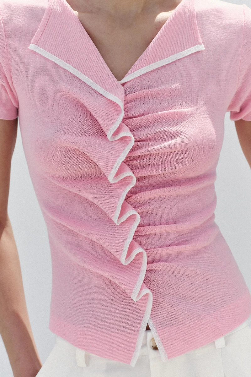 RUCHED KNIT TOP