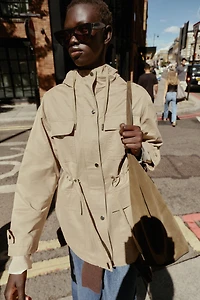 HOODED MULTI-POCKET JACKET
