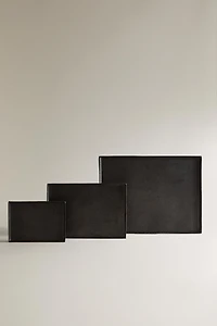 PLATEAU MÉTAL DÉCORATIF