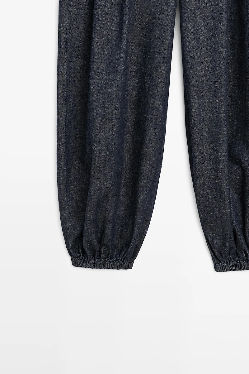 Balloon fit denim
