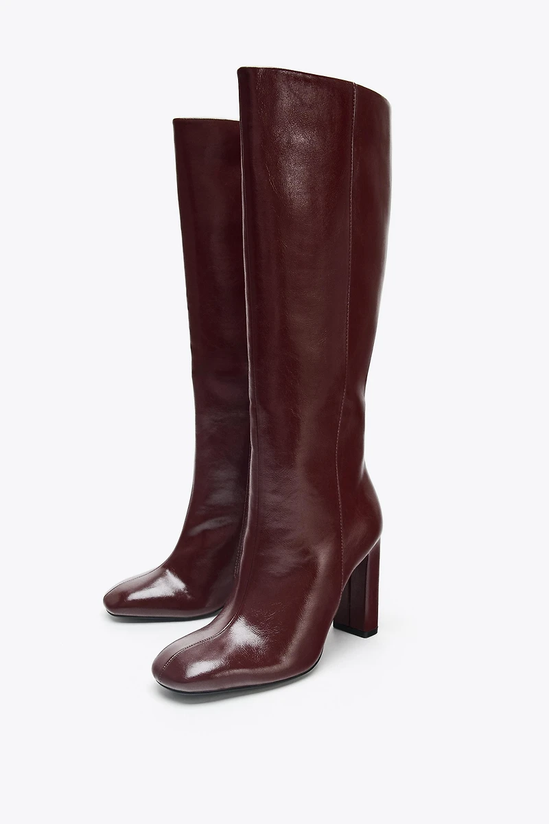 WIDE HEELED BOOTS