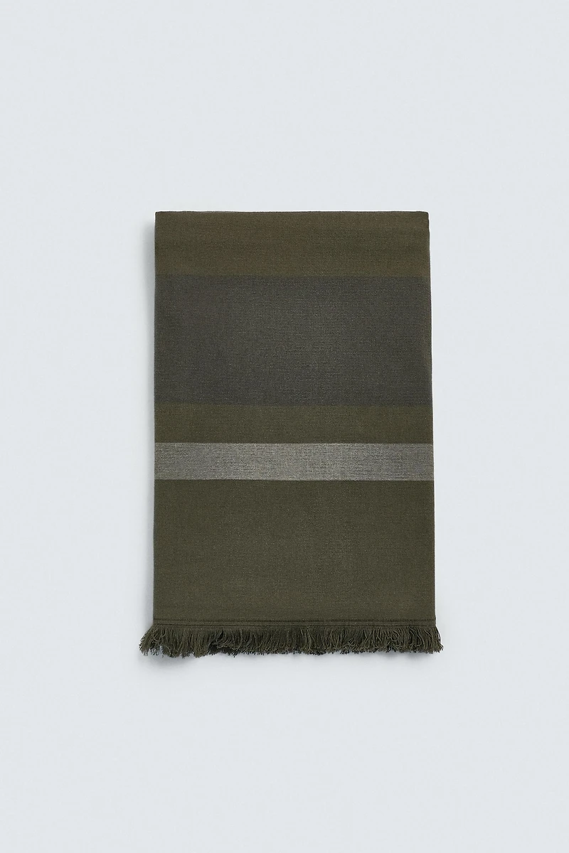 STRIPED BEACH TOWEL