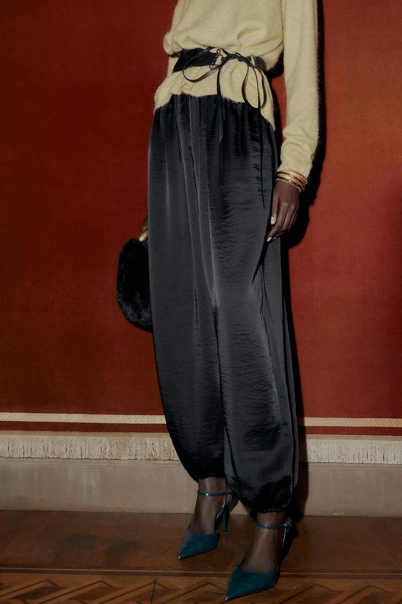 PANTALON BOUFFANT SATINÉ