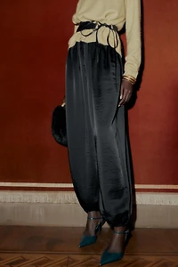 PANTALON BOUFFANT SATINÉ