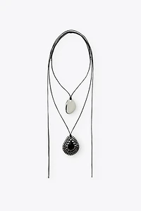 LOT DE 2 COLLIERS LACET PIÈCES CLOUTÉES