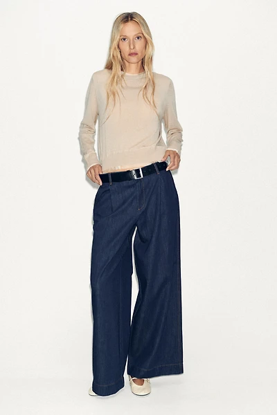 PULL EN MAILLE COMBINÉ AVEC LAINE