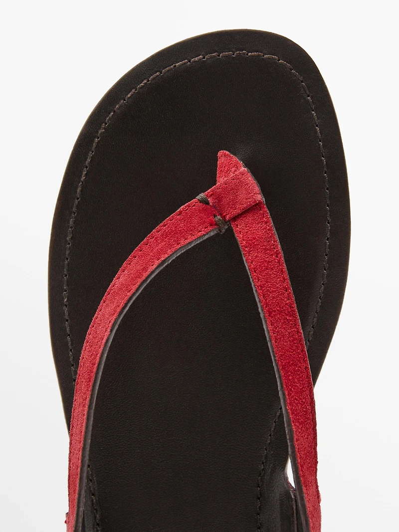 Split suede flat sandals