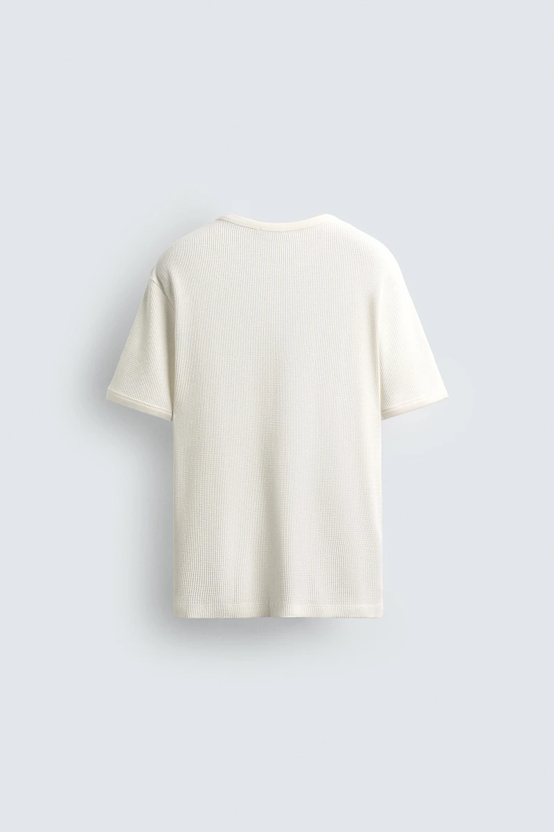 T-SHIRT STRUCTURÉ QUADRILLÉ