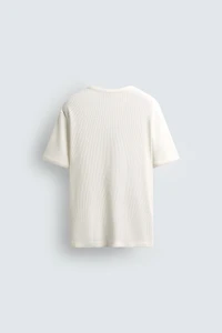 T-SHIRT STRUCTURÉ QUADRILLÉ