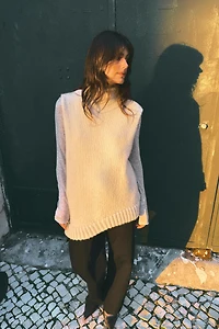 ASYMMETRIC KNIT VEST