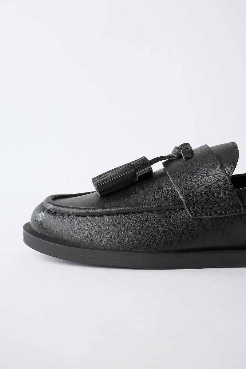 TASSEL LOAFERS
