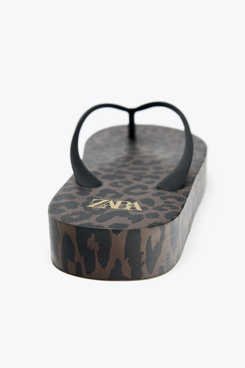 ANIMAL PRINT SANDALS