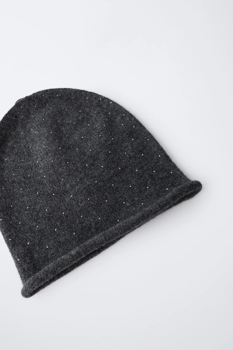 SPARKLY KNIT HAT