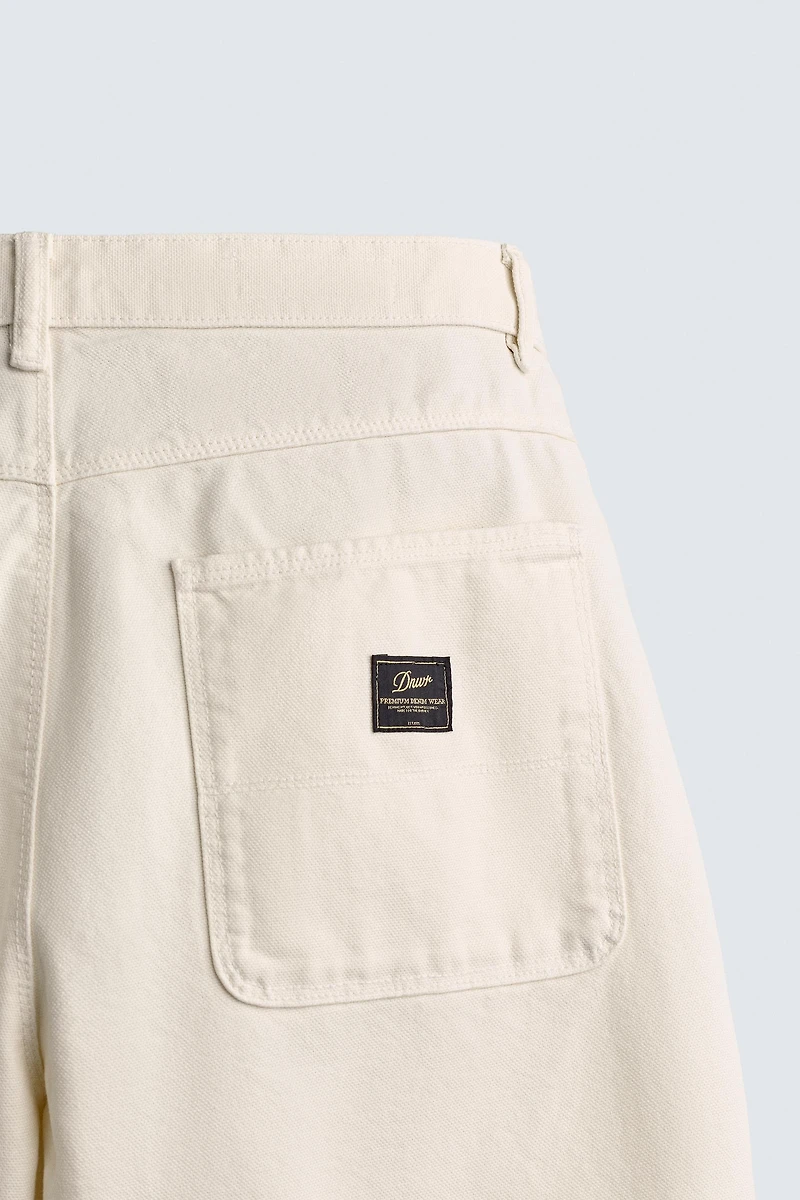 STRAIGHT FIT POCKET SHORTS