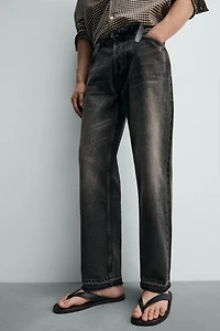 STRAIGHT FIT JEANS
