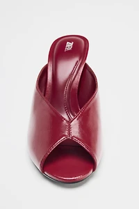 OPEN TOE SANDALS