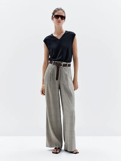 Cropped wool blend V-neck waistcoat