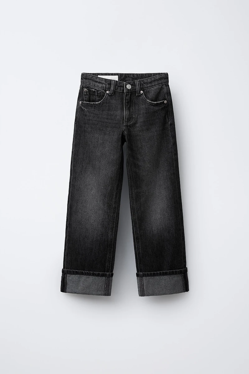 STRAIGHT LEG CUFFED HEM JEANS