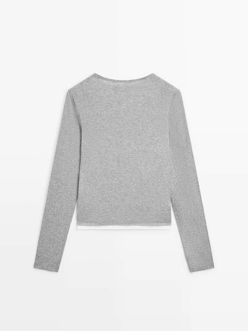 Layered T-shirt with button details