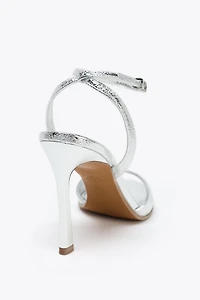 SANDALES VERNIES À TALONS