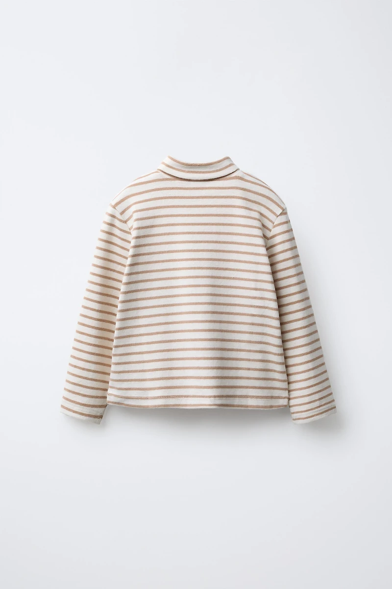 TURTLENECK TOP