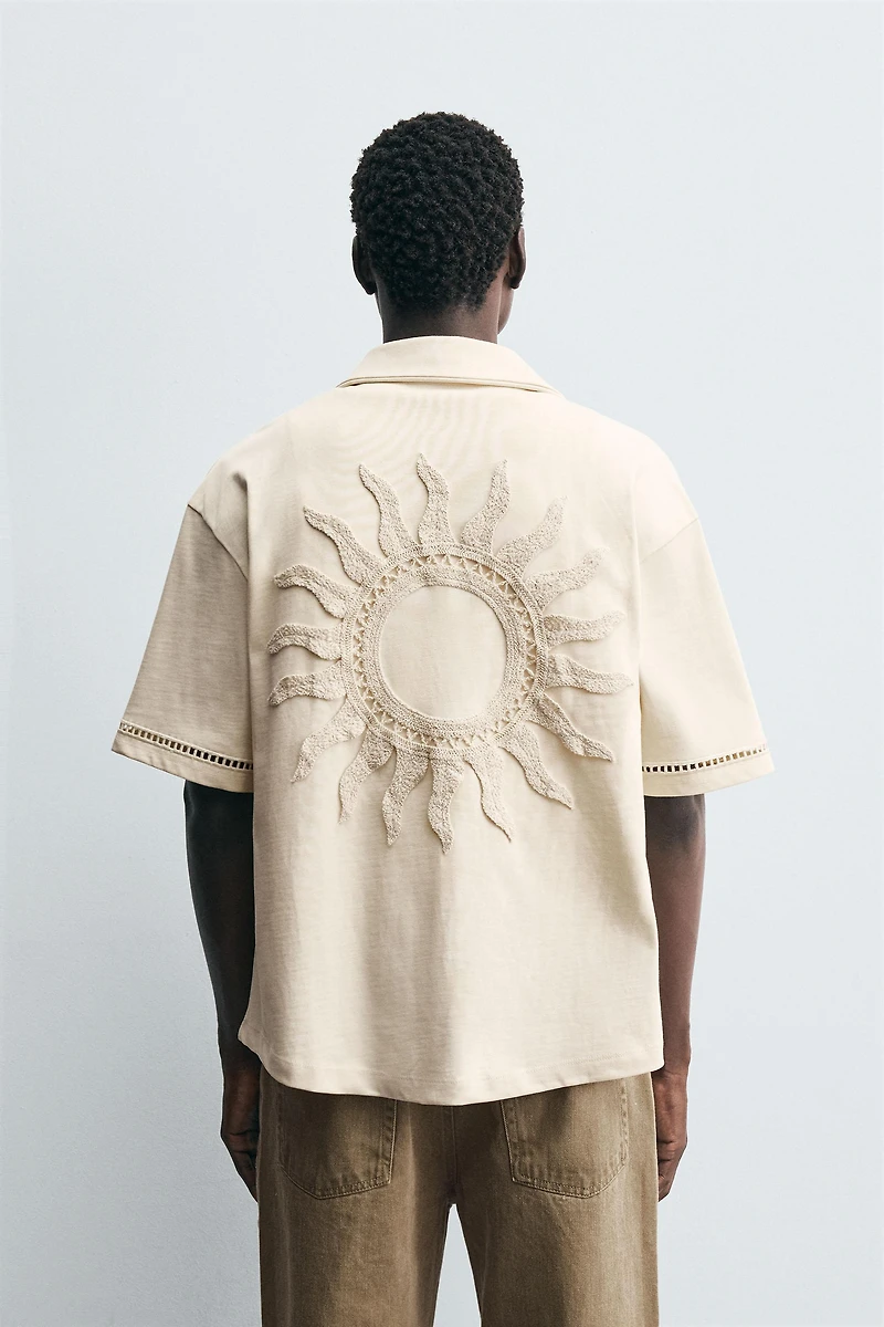 COMFORT EYELET SHIRT