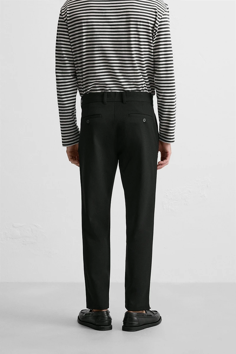 TEXTURED STRETCH PANTS