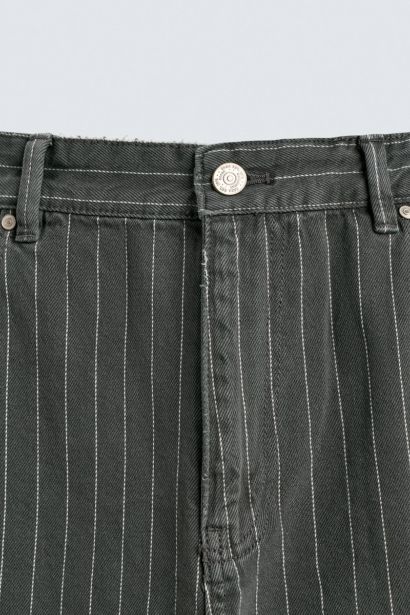BAGGY FIT PINSTRIPE PANTS