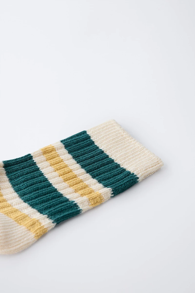 LONG STRIPED SOCKS