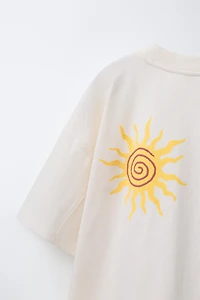 EMBROIDERED AND PRINTED T-SHIRT