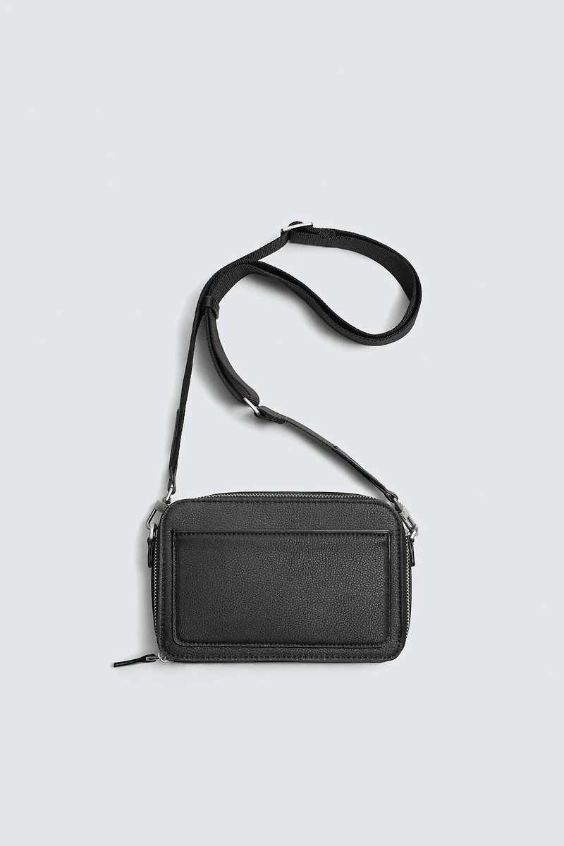 TEXTURED CROSSBODY BAG