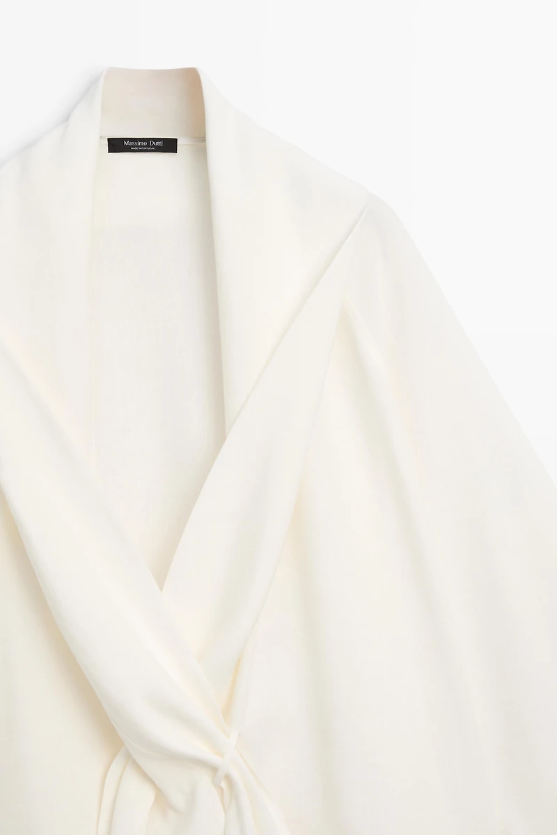 Flowing linen-blend shirt with tie detail