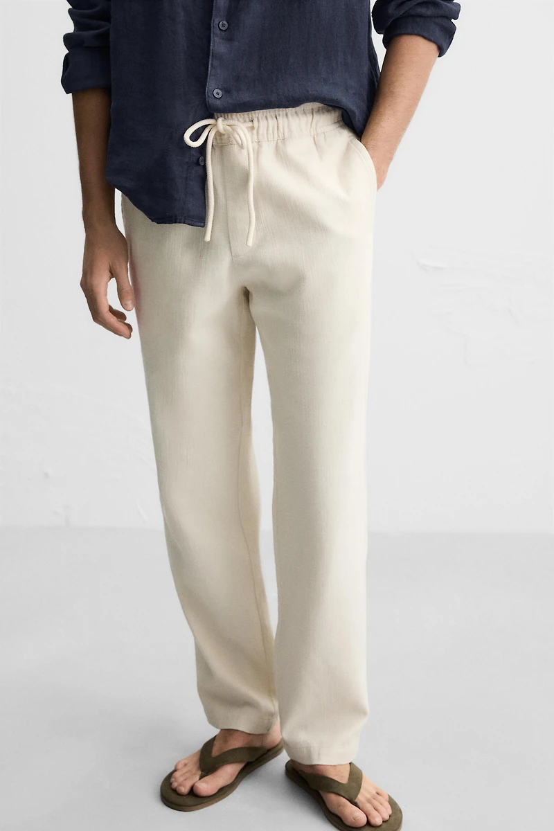 PANTALON COUPE DÉCONTRACTÉE À TEXTURE